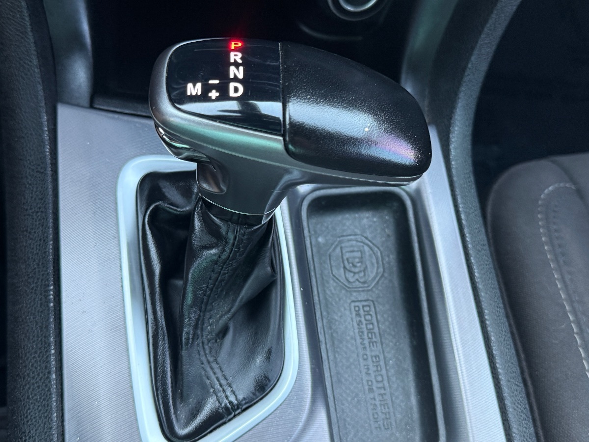 2020 Dodge Charger GT photo 29