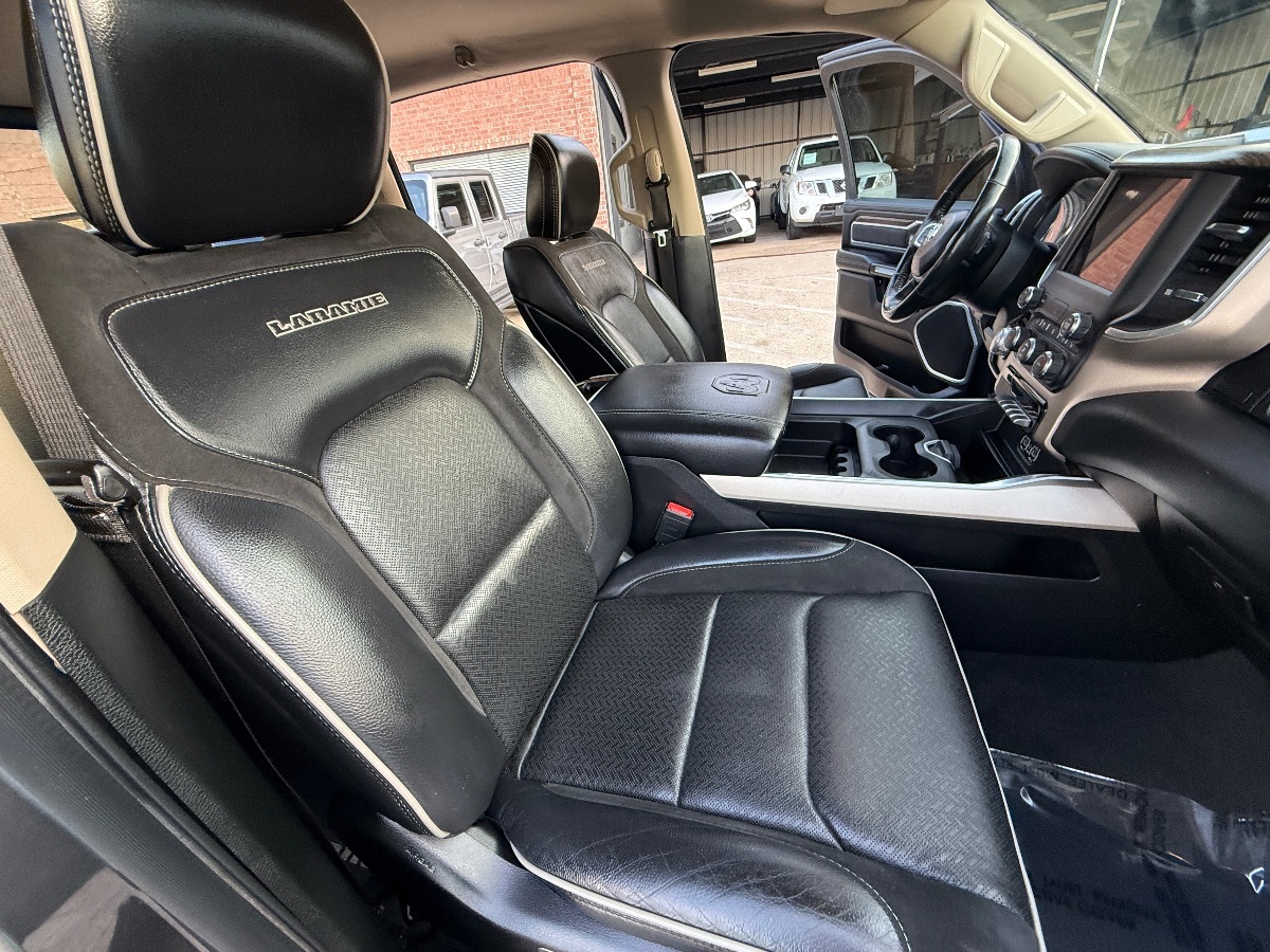2020 Ram 1500 Laramie photo 17
