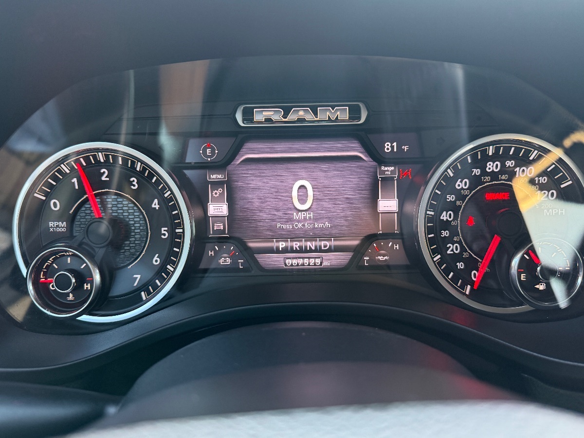 2020 Ram 1500 Laramie photo 23
