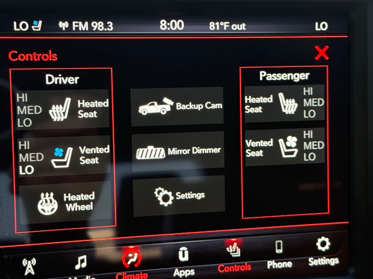 2020 Ram 1500 Laramie photo 25