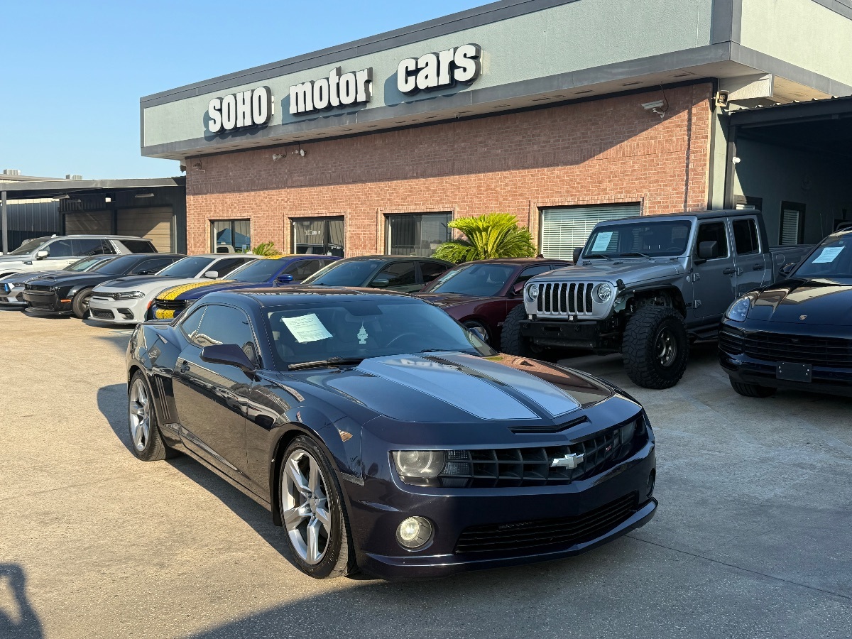 2011 Chevrolet Camaro 2SS photo 2