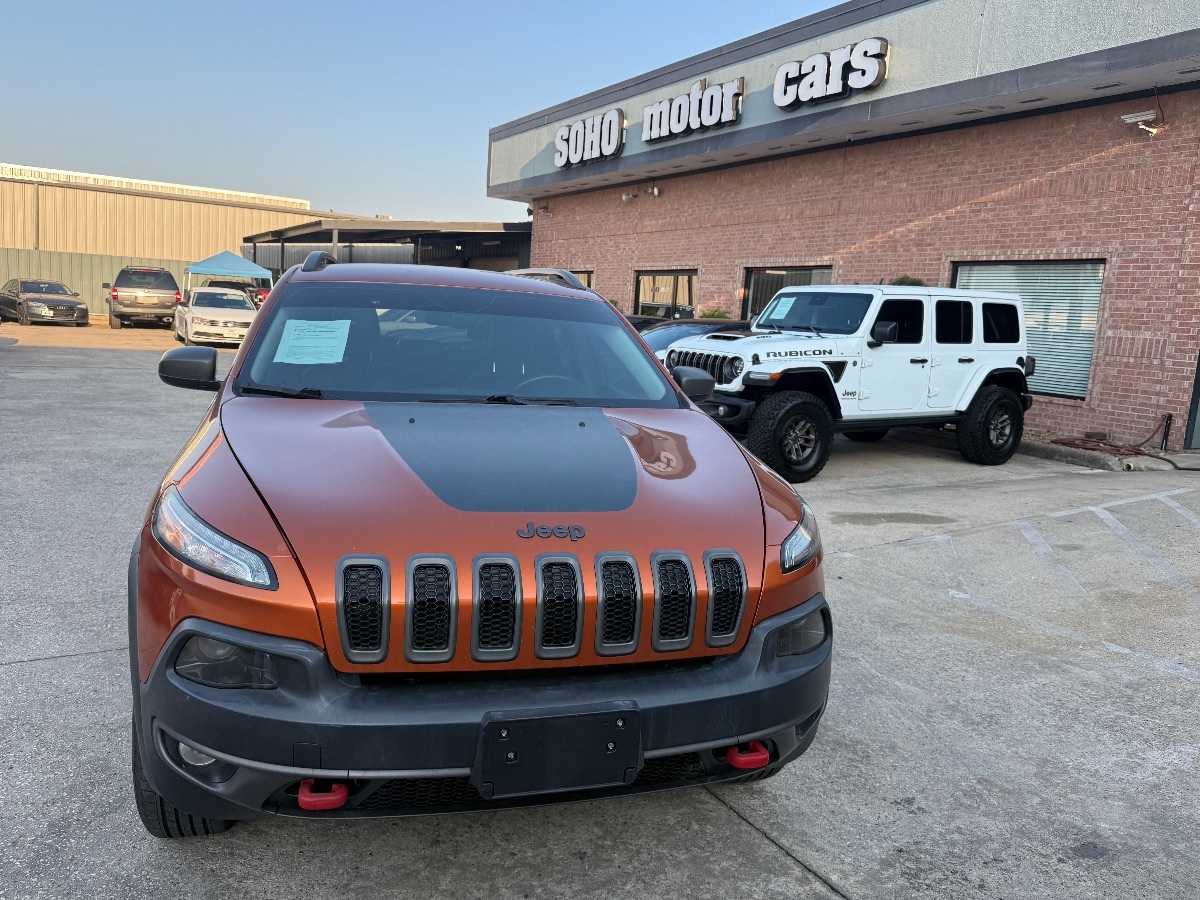 2016 Jeep Cherokee Trailhawk photo 8