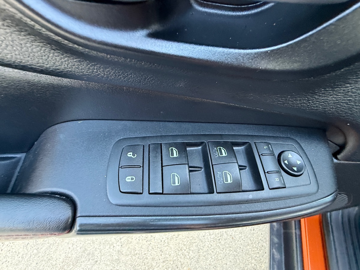 2016 Jeep Cherokee Trailhawk photo 20