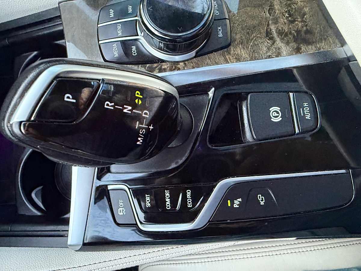 2018 Bmw 540i Sedan photo 34