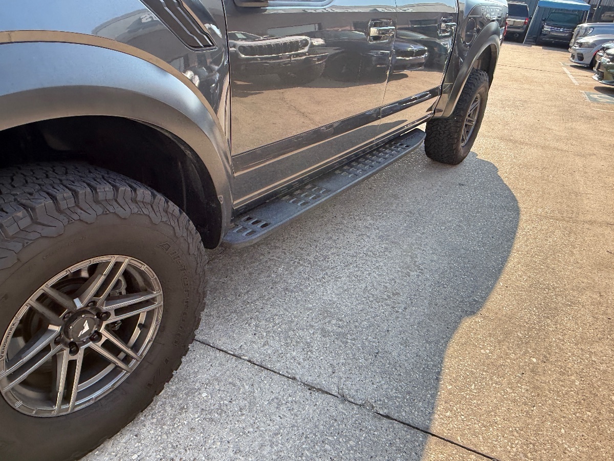 2020 Ford F-150 Raptor photo 10