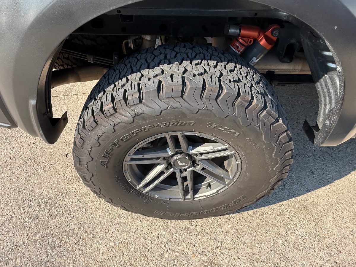 2020 Ford F-150 Raptor photo 12