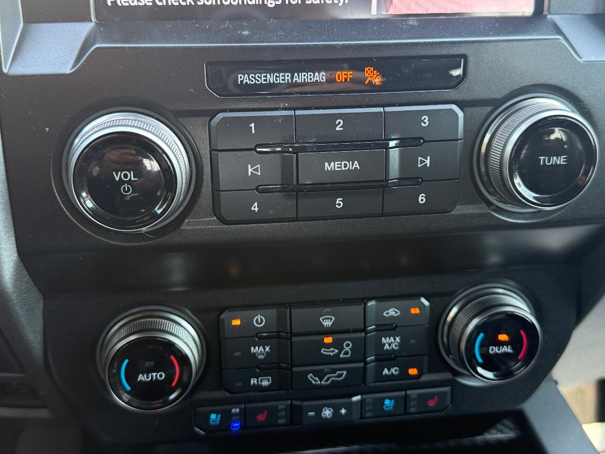 2020 Ford F-150 Raptor photo 34