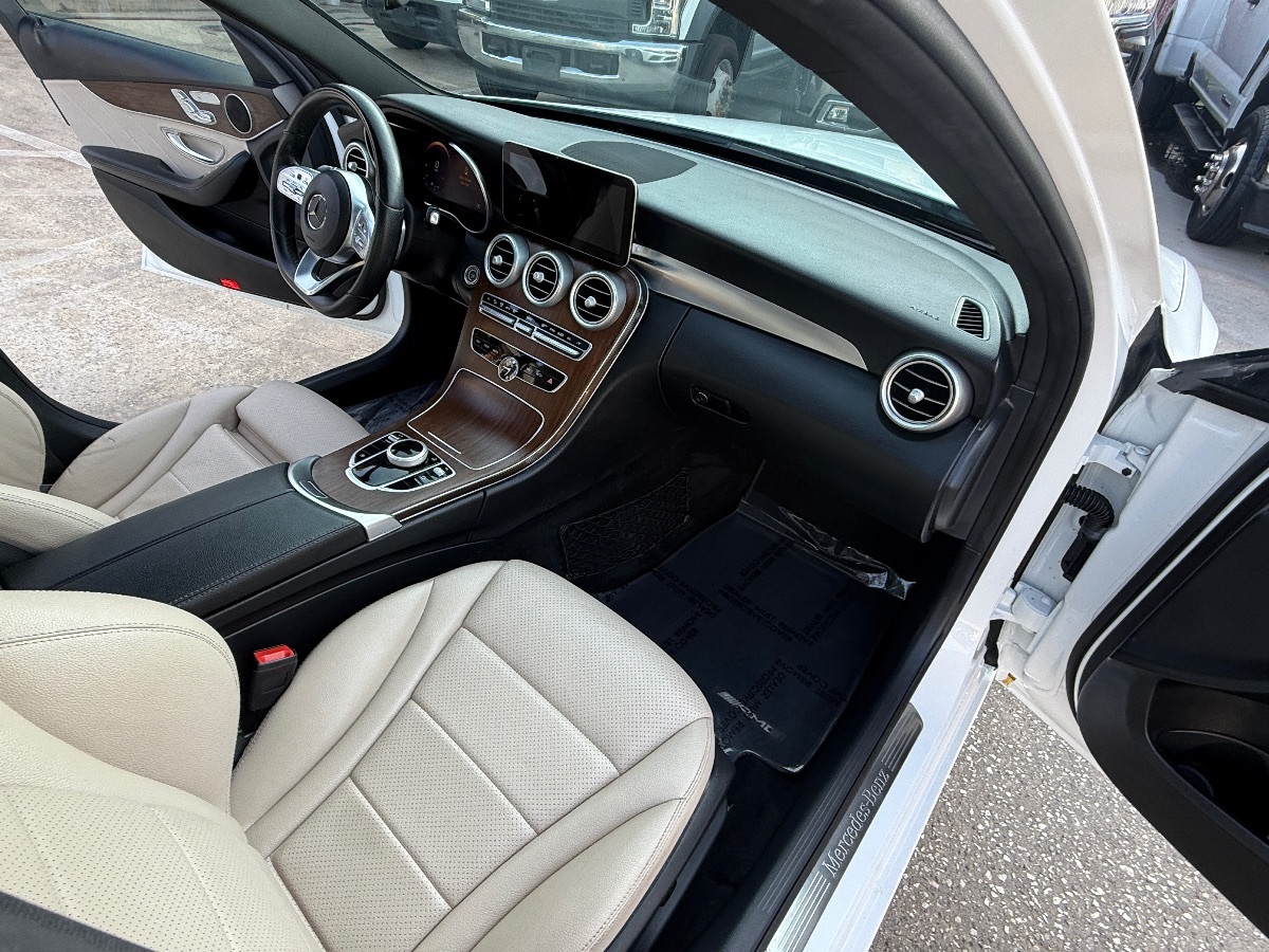 2021 Mercedes Benz C 300 photo 14