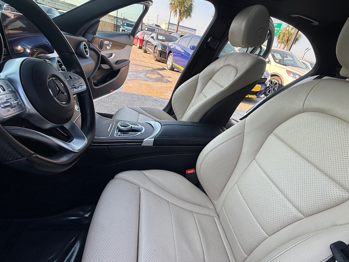 2021 Mercedes Benz C 300 photo 22