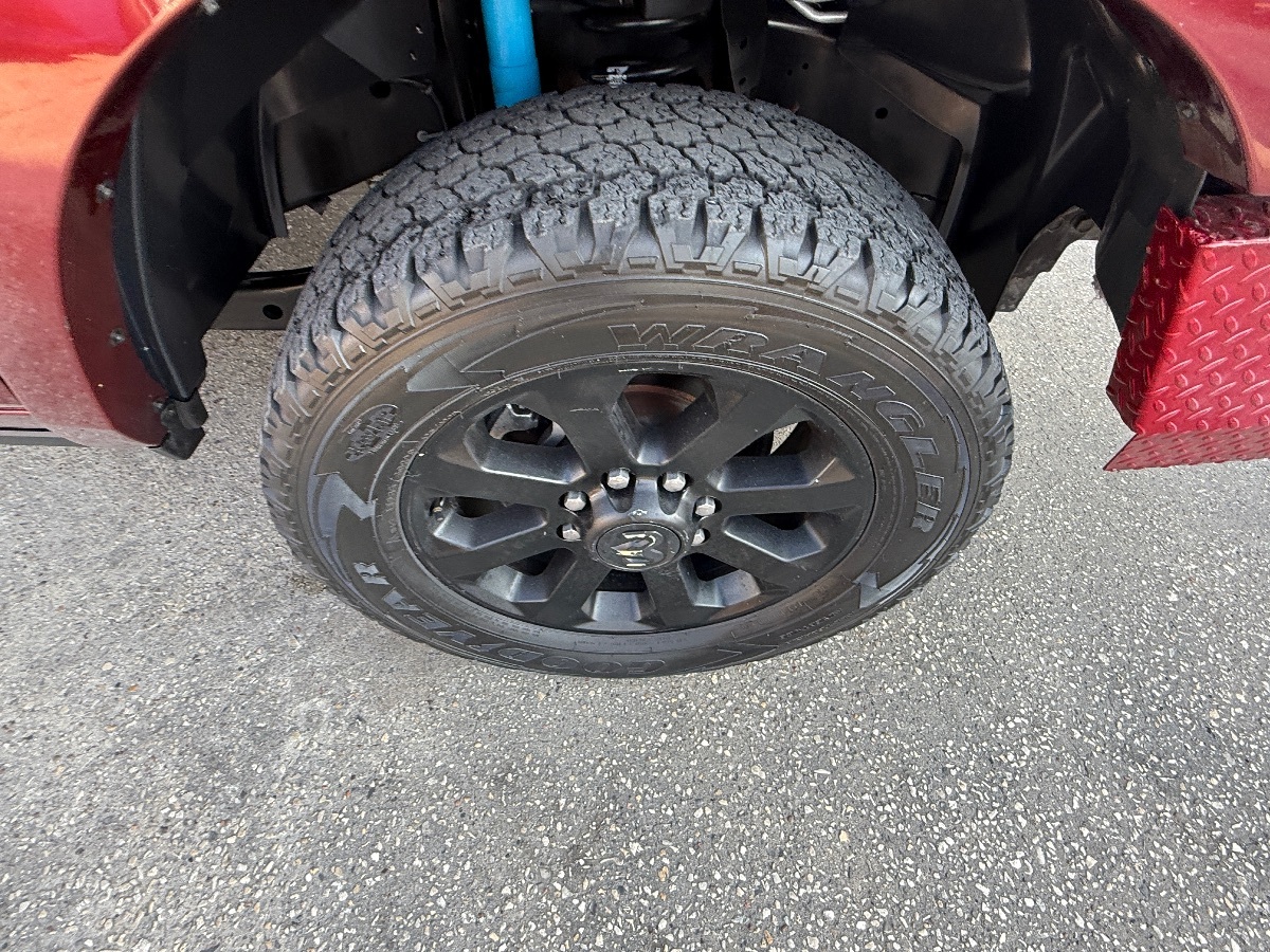 2021 Ram 2500 Laramie photo 14