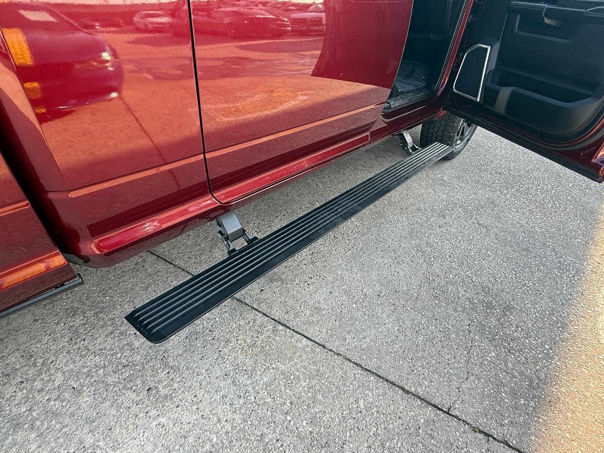 2021 Ram 2500 Laramie photo 16