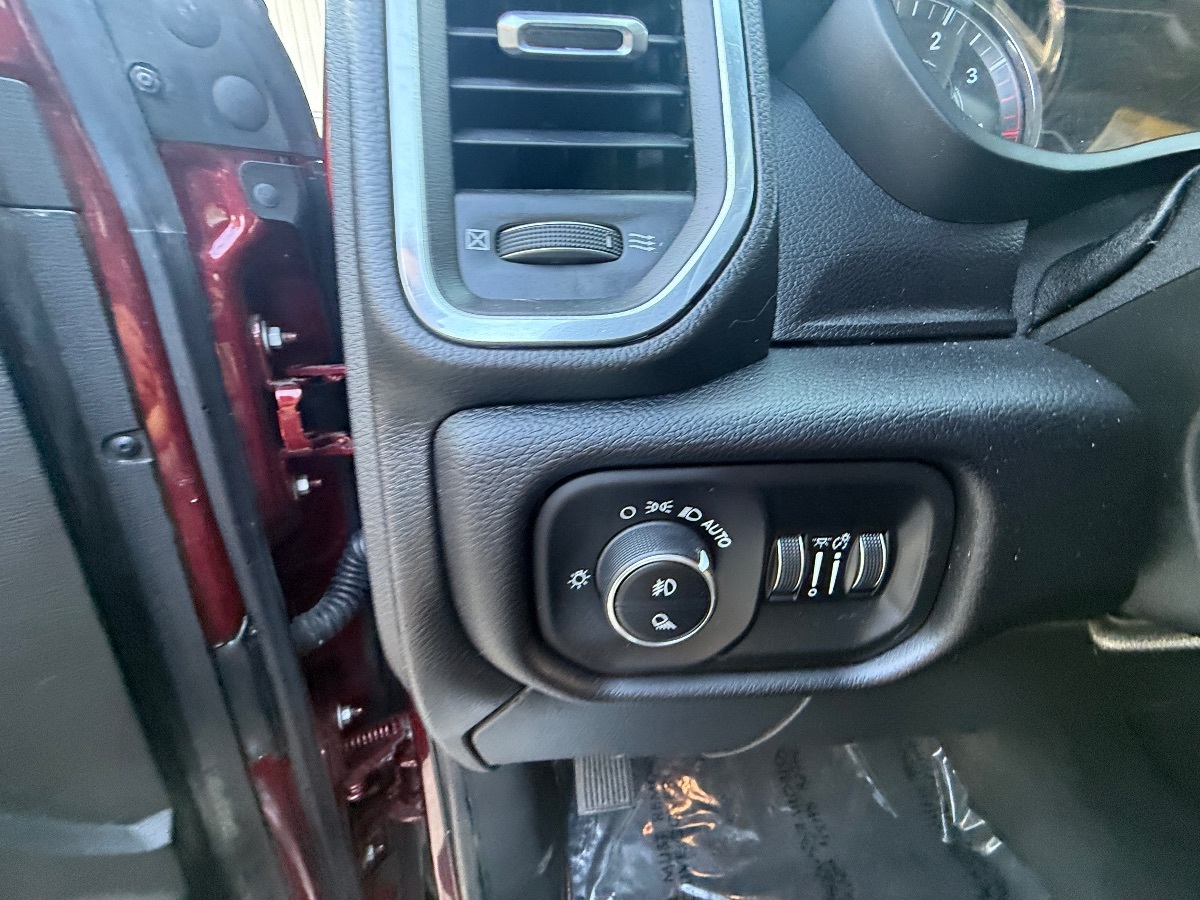 2021 Ram 2500 Laramie photo 26