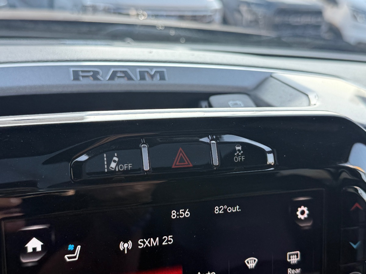2021 Ram 2500 Laramie photo 31