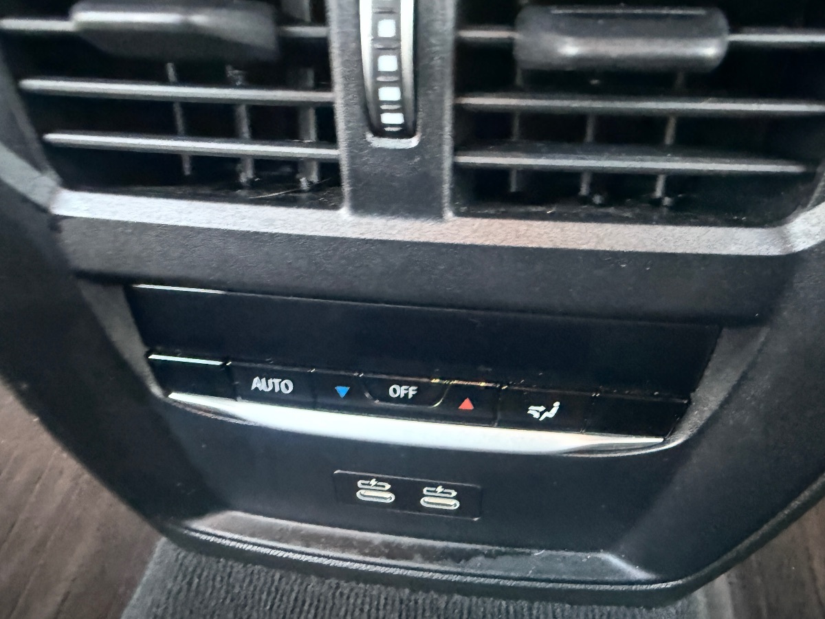 2021 Bmw 330i photo 18