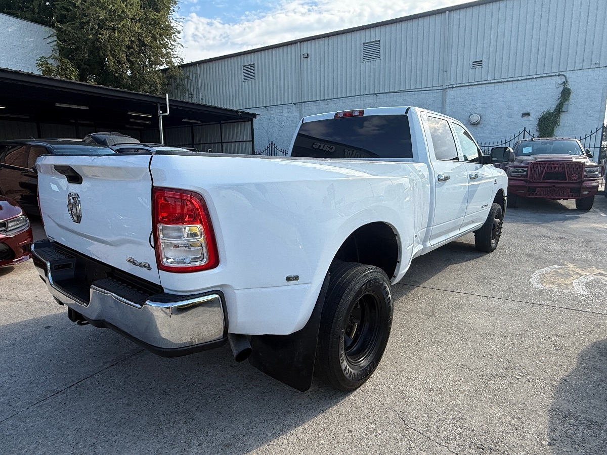 2020 Ram 3500 Tradesman photo 4