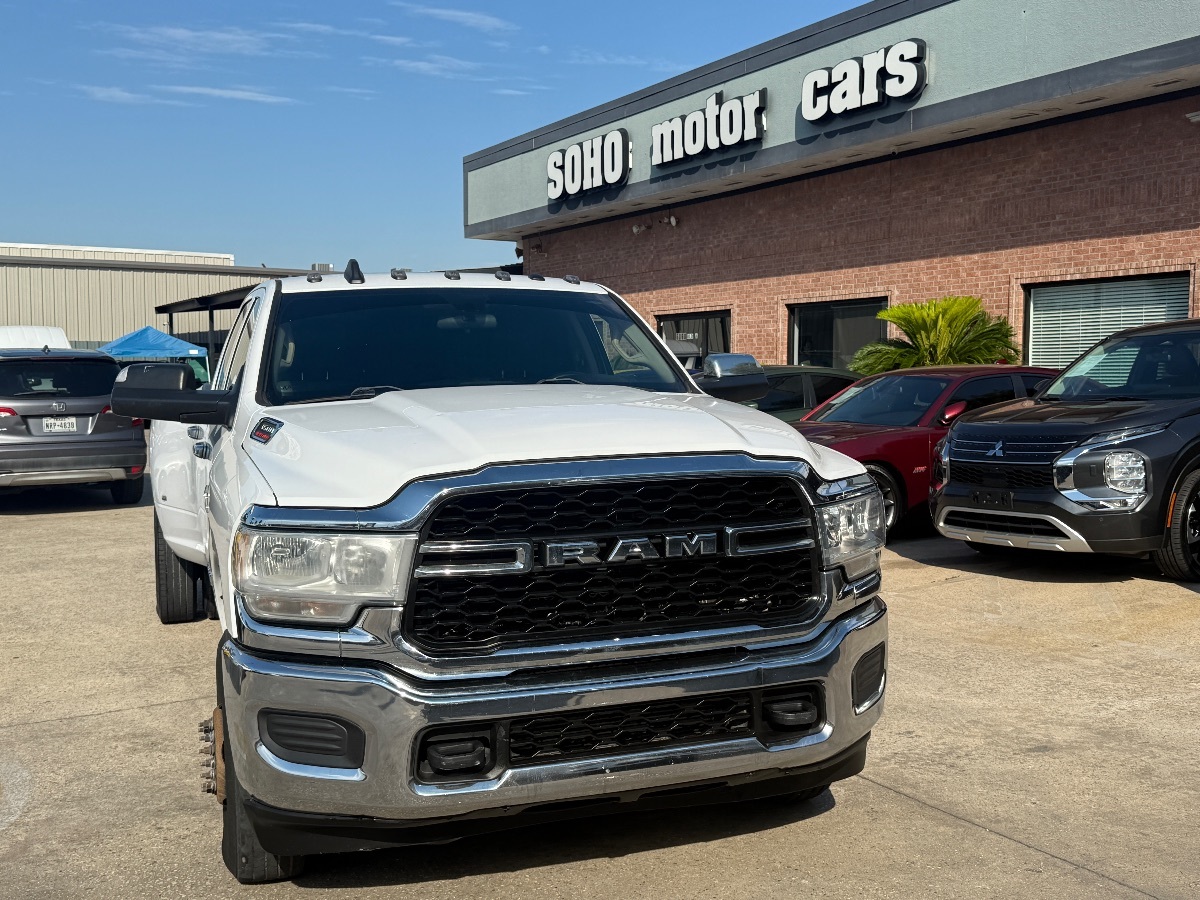 2020 Ram 3500 Tradesman photo 9