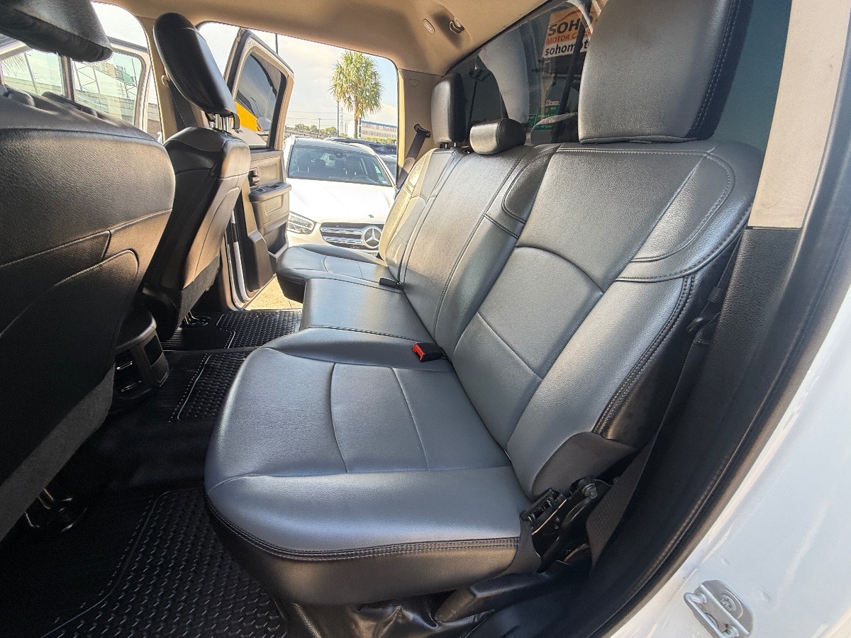 2020 Ram 3500 Tradesman photo 16