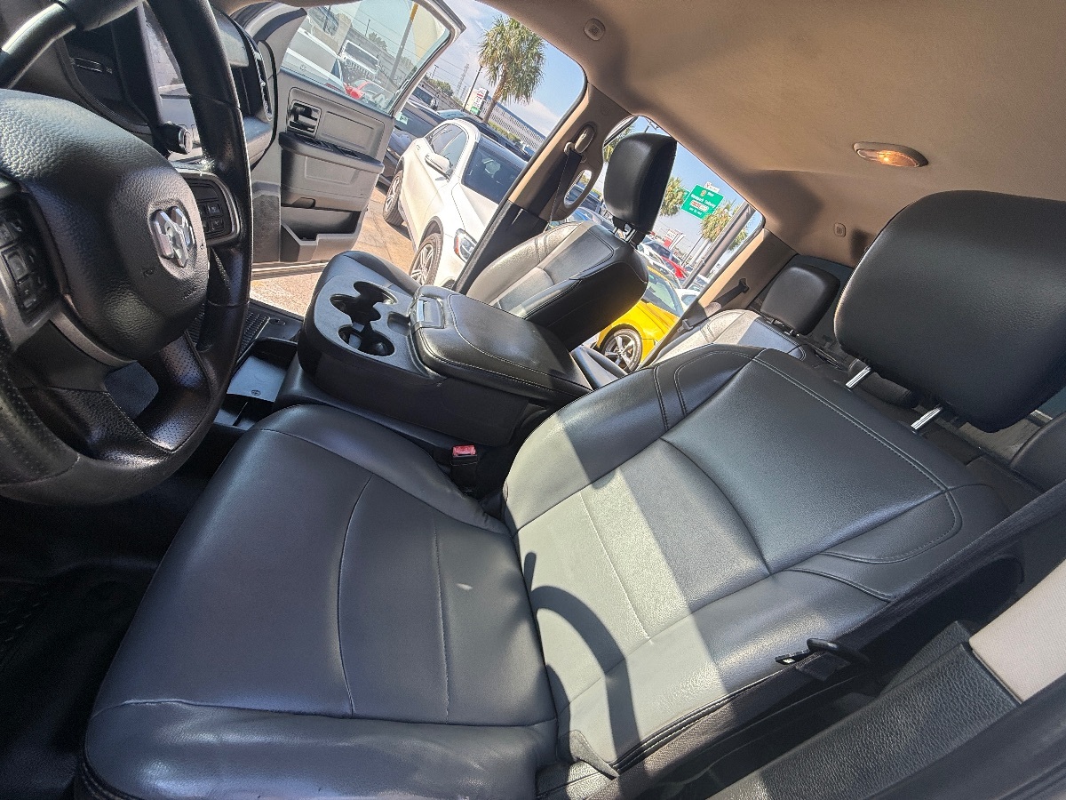 2020 Ram 3500 Tradesman photo 19