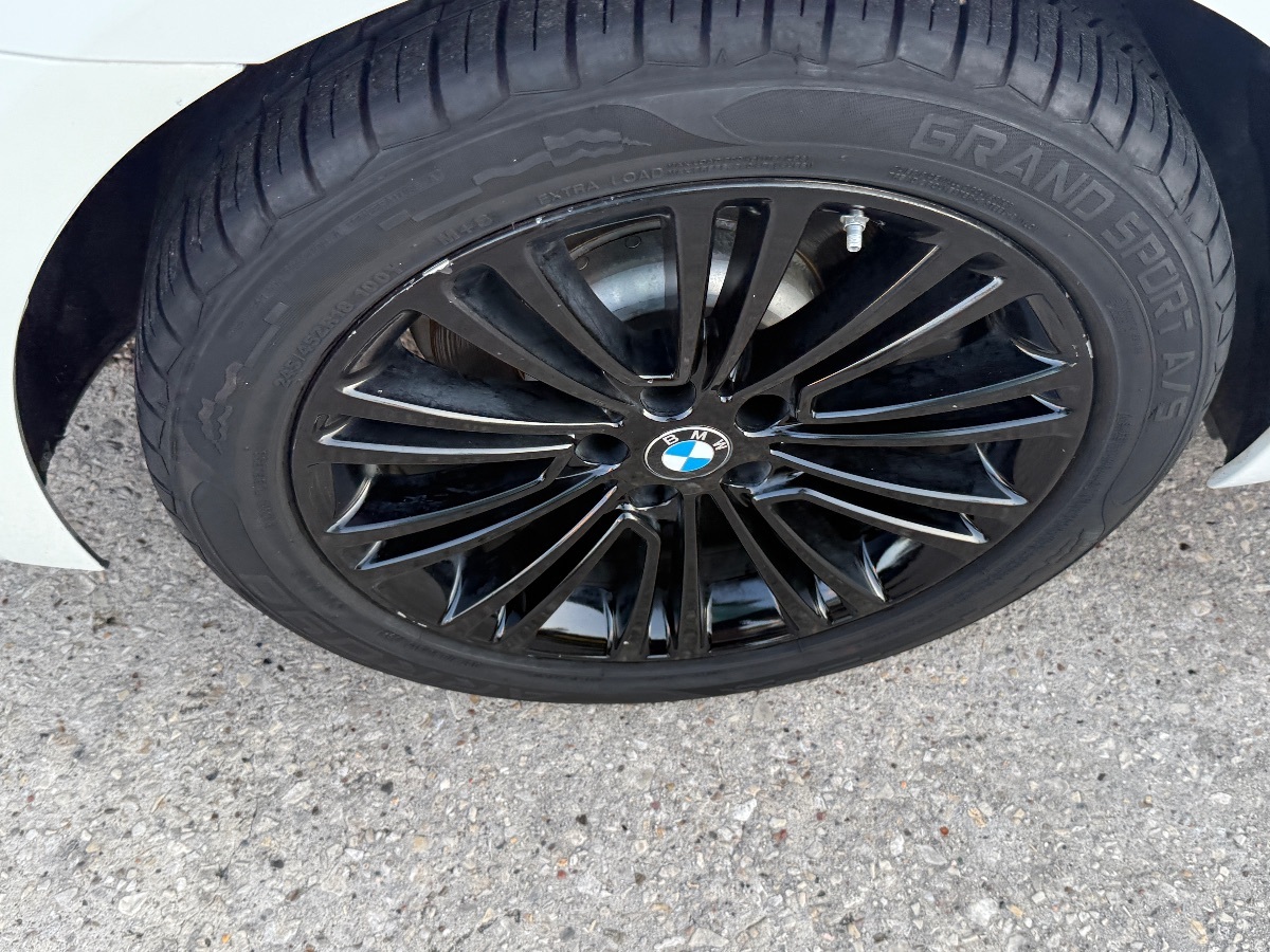 2018 Bmw 530i Sedan photo 11