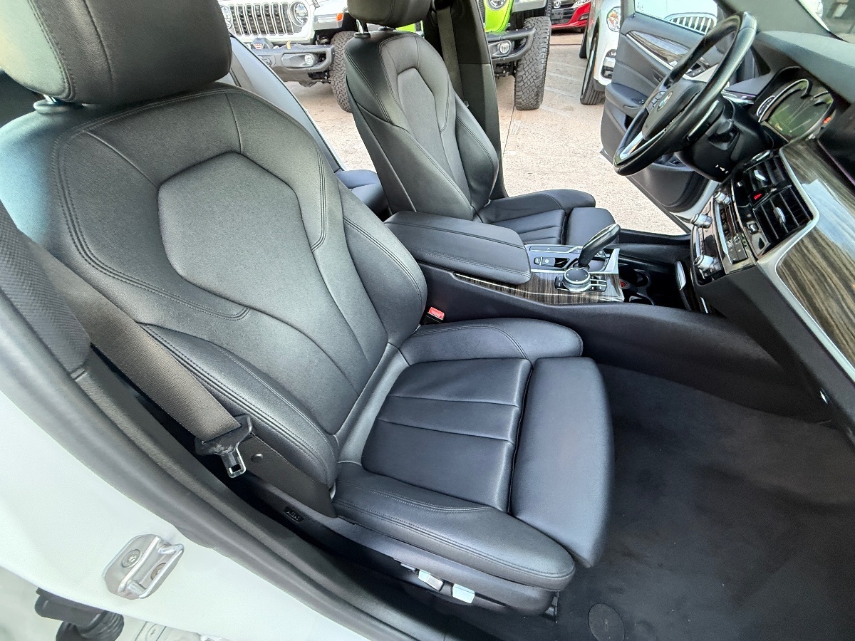 2018 Bmw 530i Sedan photo 19