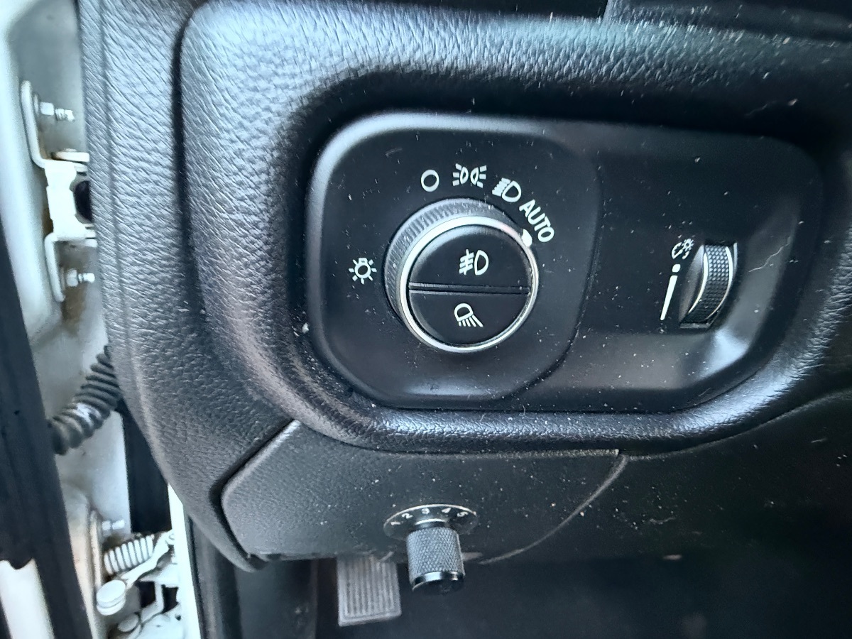 2021 Ram 3500 Lone Star photo 24