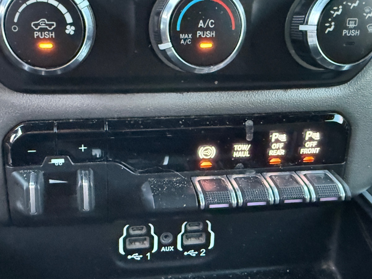 2021 Ram 3500 Lone Star photo 30