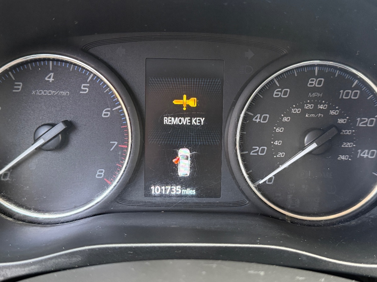 2020 Mitsubishi Outlander ES photo 22