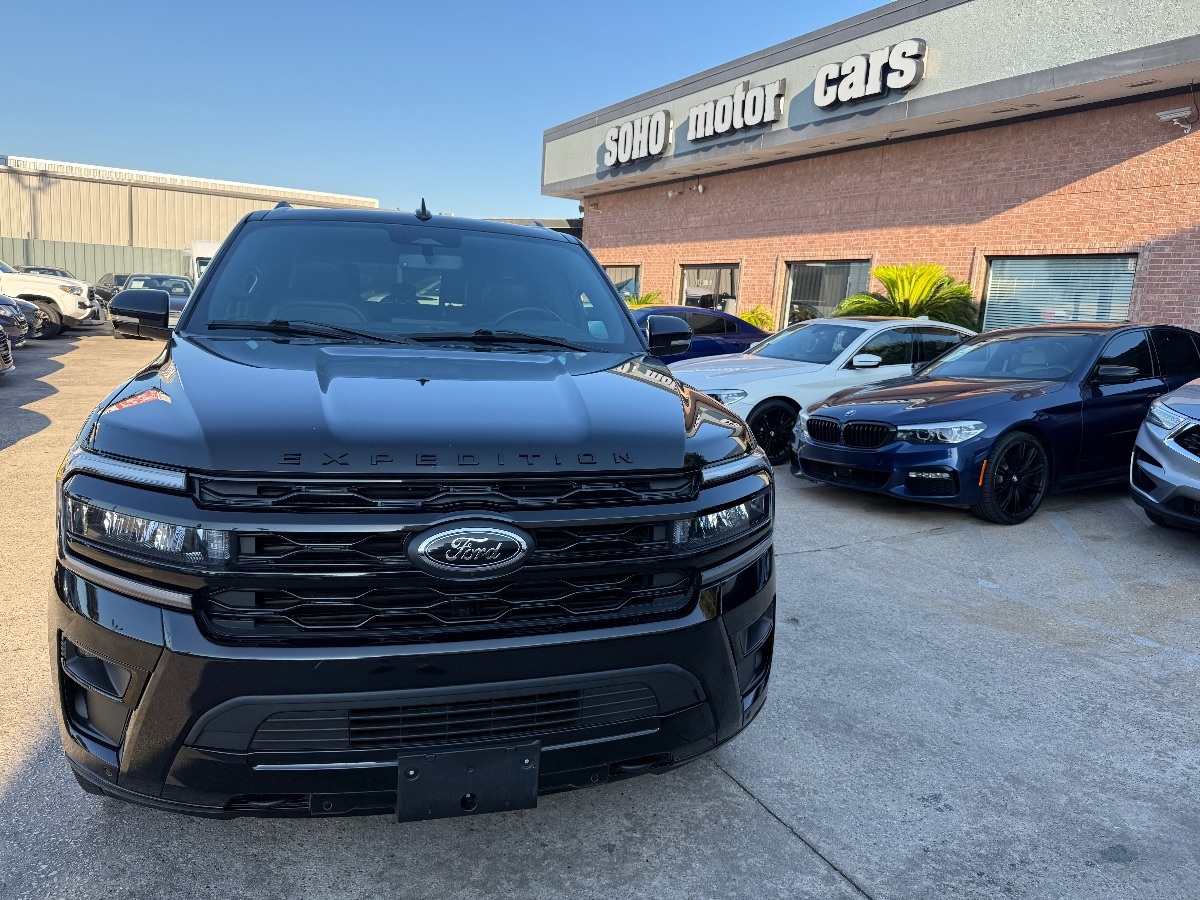 2022 Ford Expedition MAX Limited photo 7