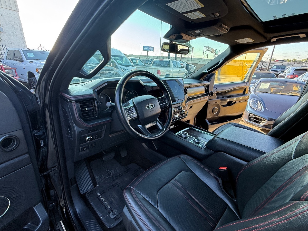 2022 Ford Expedition MAX Limited photo 23