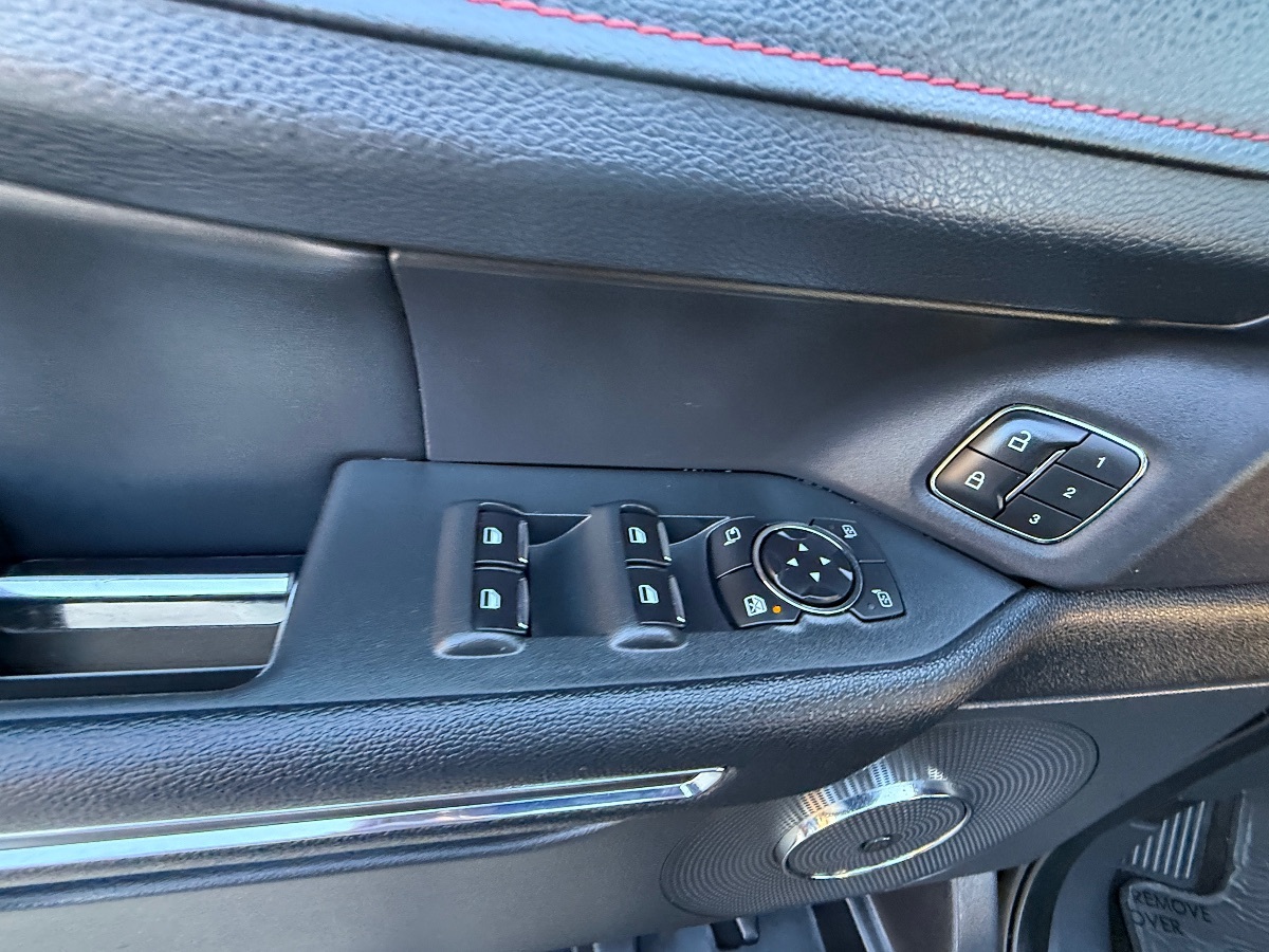 2022 Ford Expedition MAX Limited photo 24