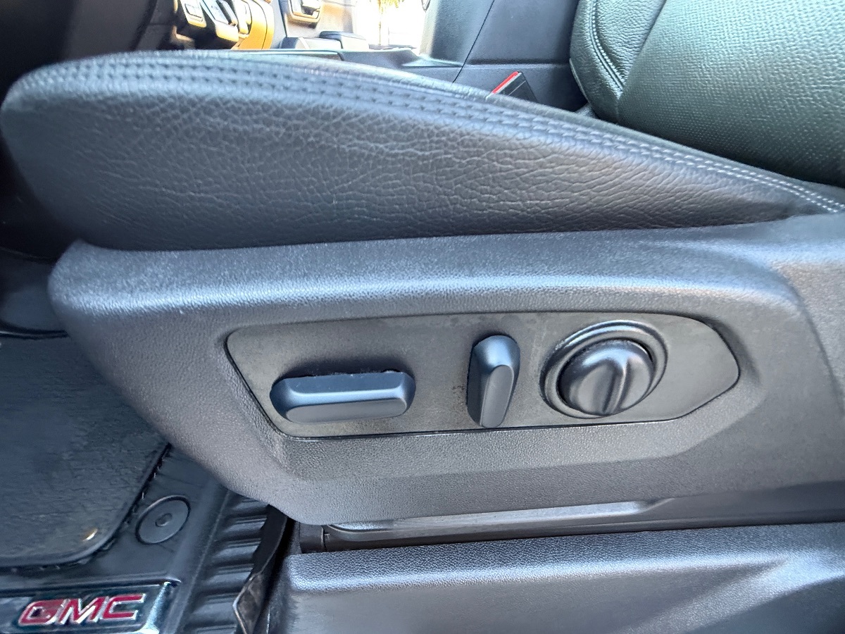 2023 Gmc Sierra HD Denali photo 24