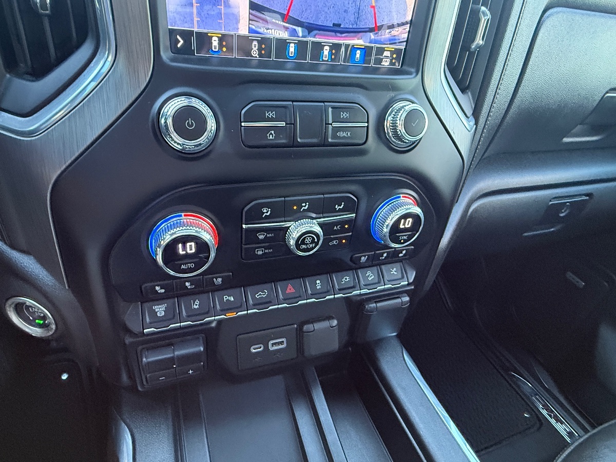 2023 Gmc Sierra HD Denali photo 36