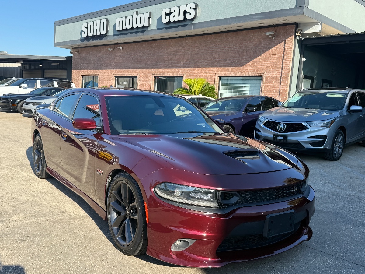 2019 Dodge Charger Scat Pack photo 2
