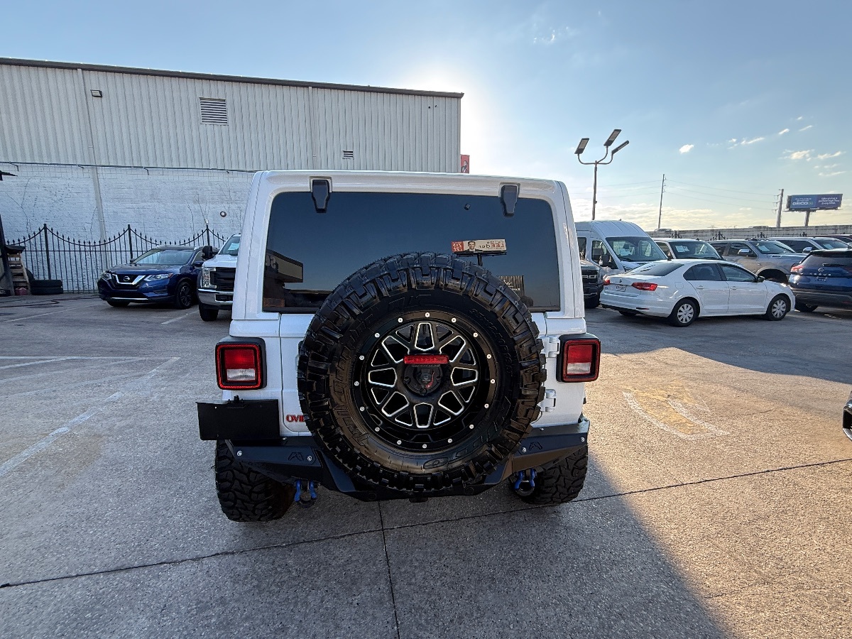 2021 Jeep Wrangler Unlimited Sahara photo 5