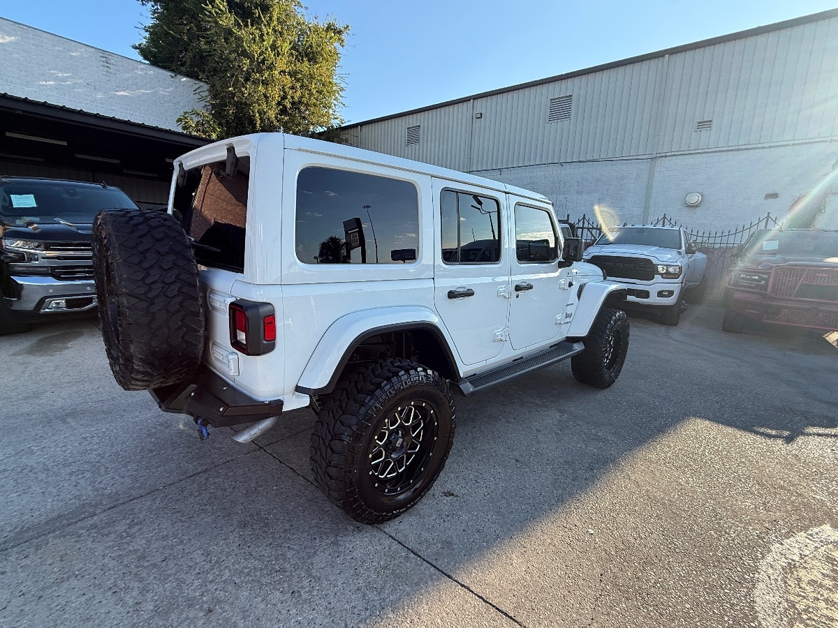 2021 Jeep Wrangler Unlimited Sahara photo 4