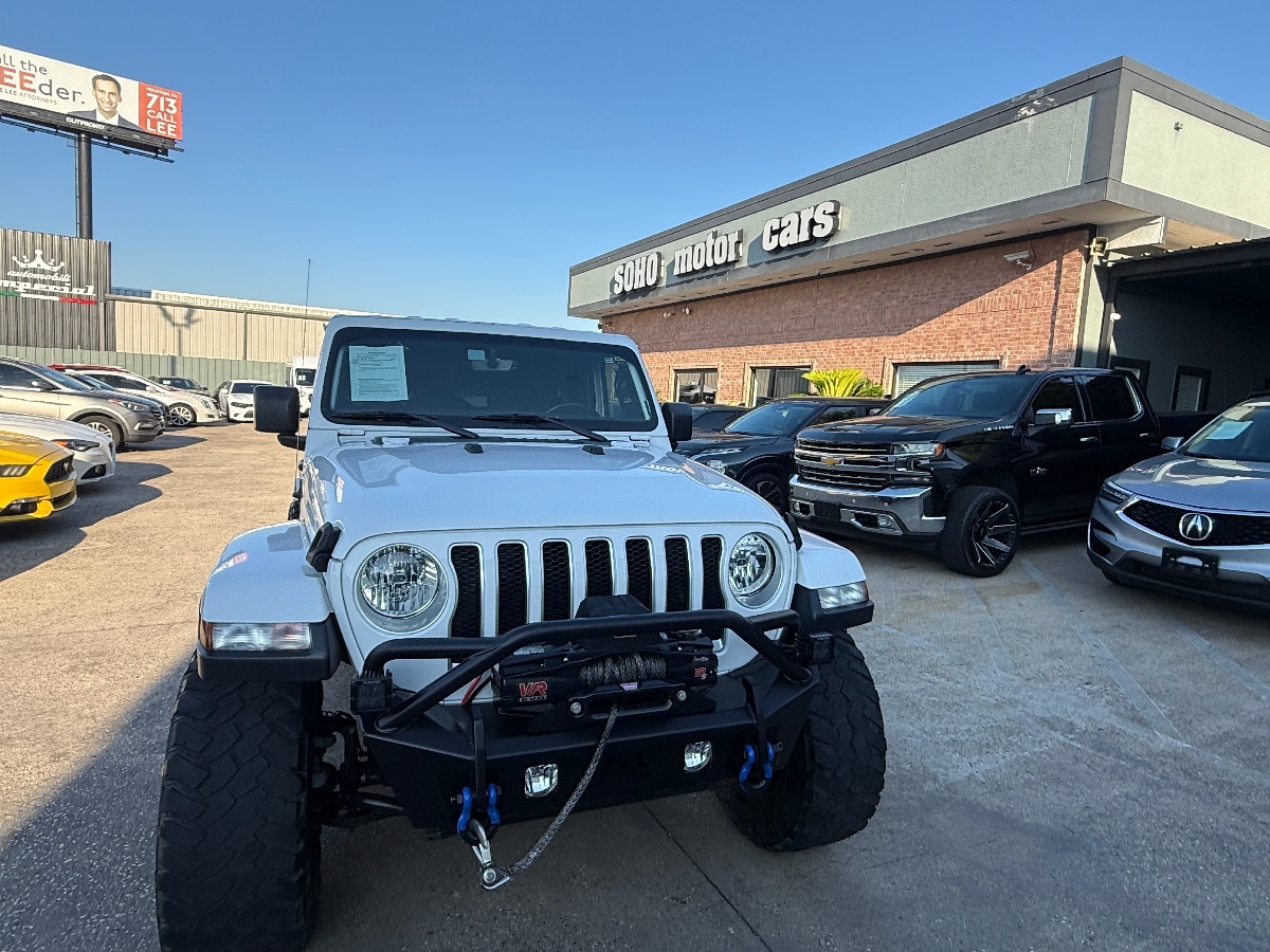 2021 Jeep Wrangler Unlimited Sahara photo 8