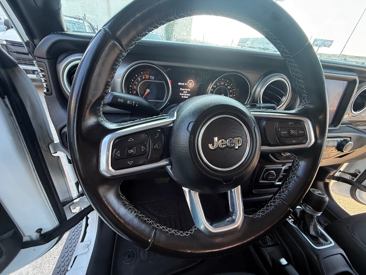 2021 Jeep Wrangler Unlimited Sahara photo 27