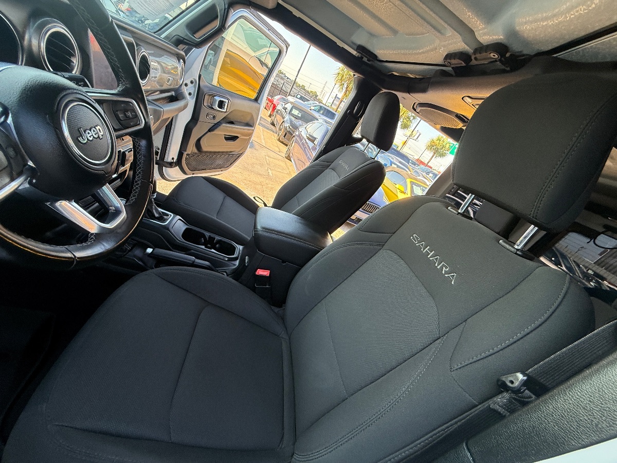 2021 Jeep Wrangler Unlimited Sahara photo 28