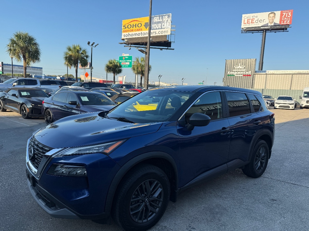 2023 Nissan Rogue S photo 7