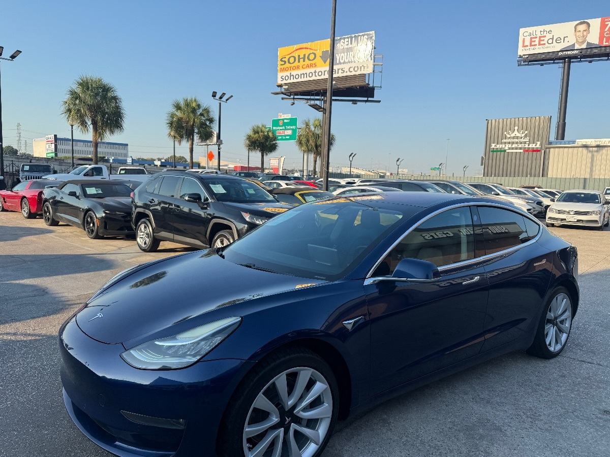2018 Tesla Model 3 Long Range photo 6