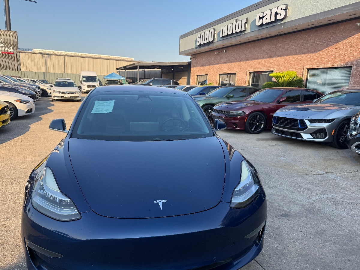 2018 Tesla Model 3 Long Range photo 7