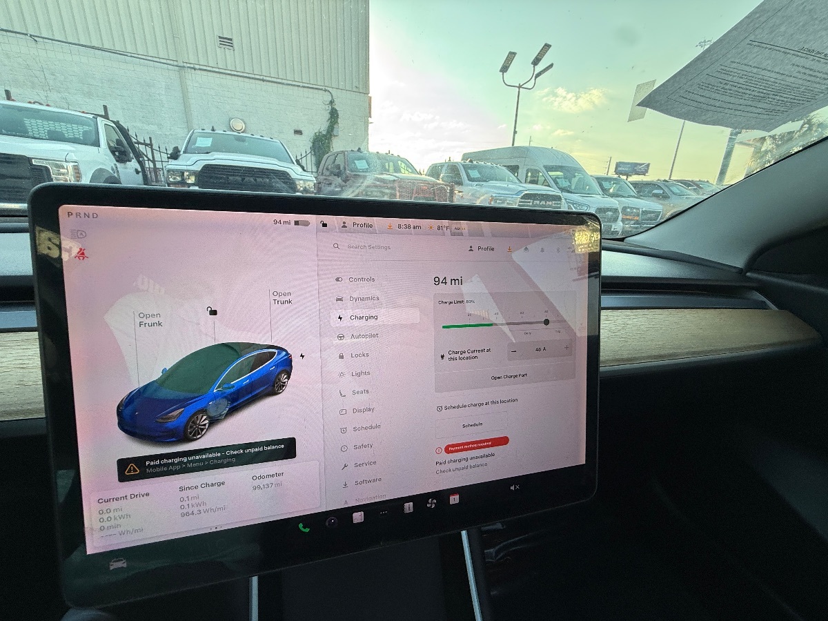 2018 Tesla Model 3 Long Range photo 22