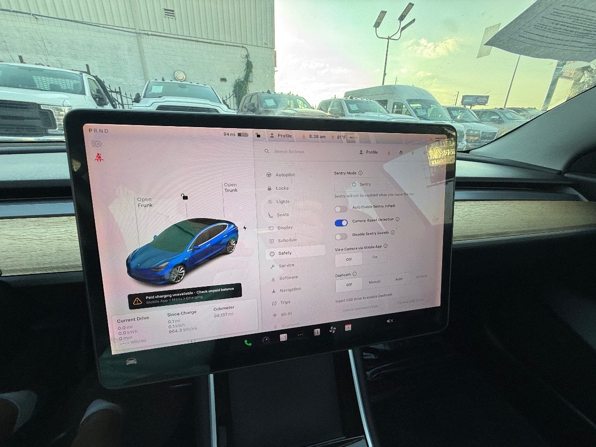 2018 Tesla Model 3 Long Range photo 23