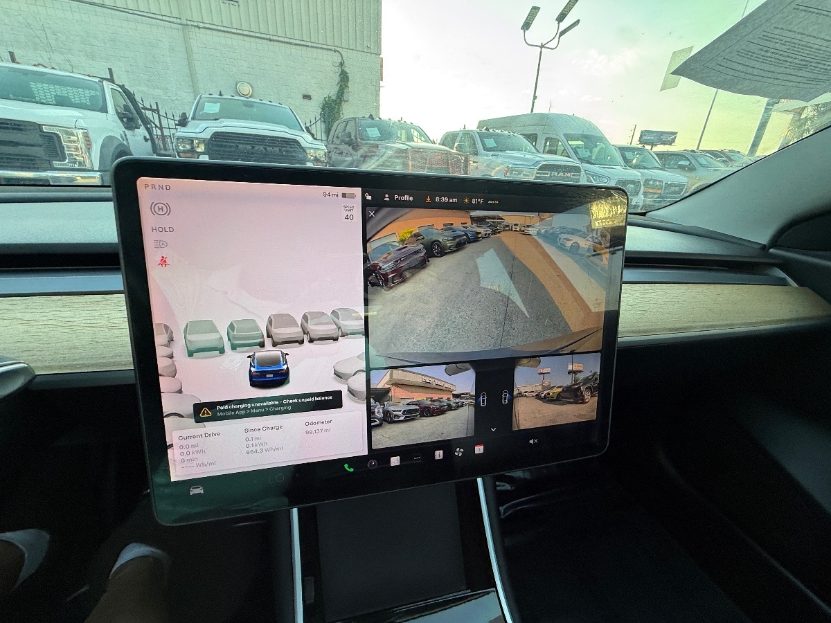 2018 Tesla Model 3 Long Range photo 25
