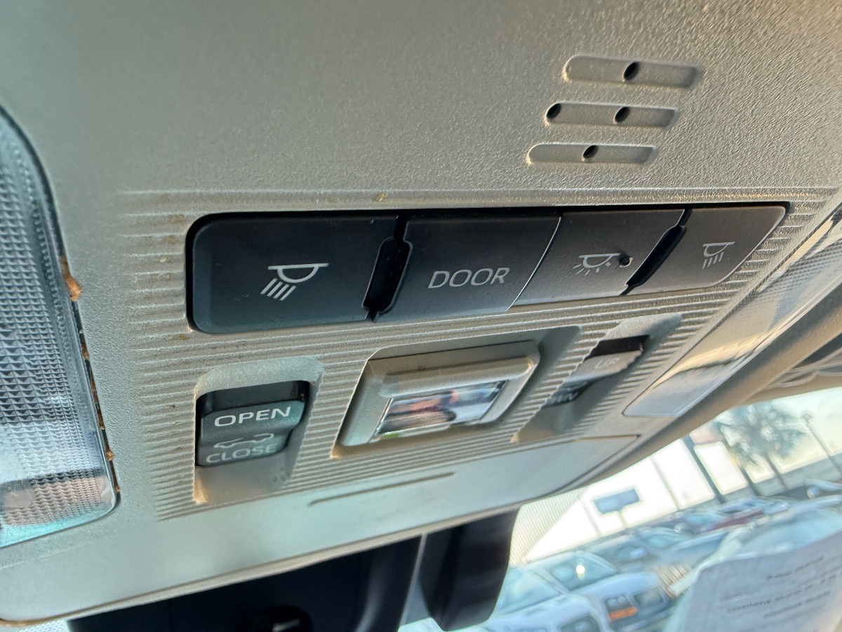 2022 Toyota RAV4 XLE photo 27