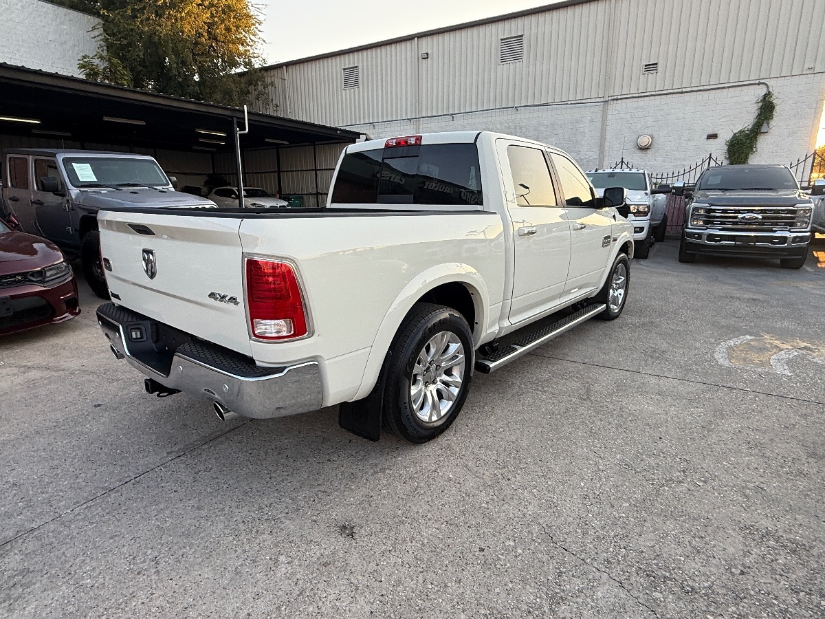 2016 Ram 1500 Longhorn photo 4