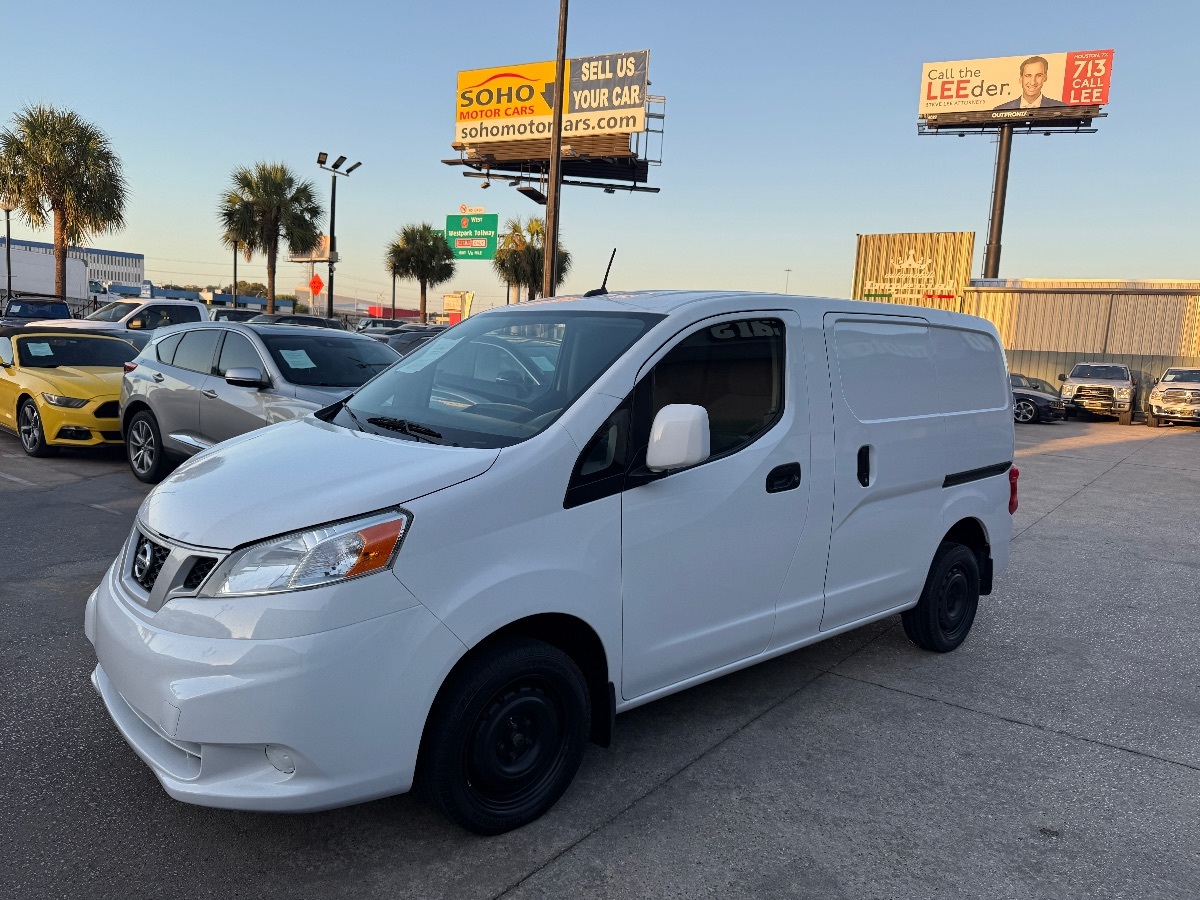 2021 Nissan NV200 SV photo 4