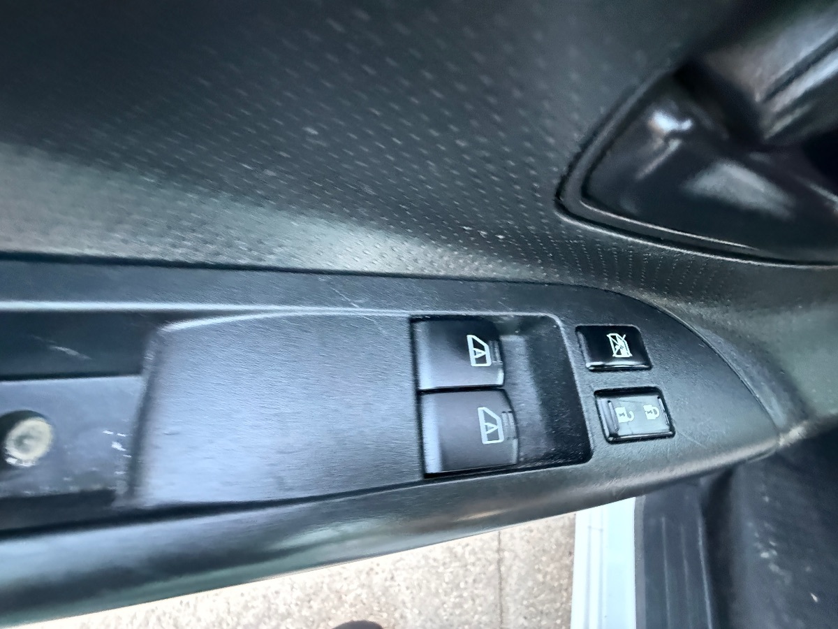2021 Nissan NV200 SV photo 19