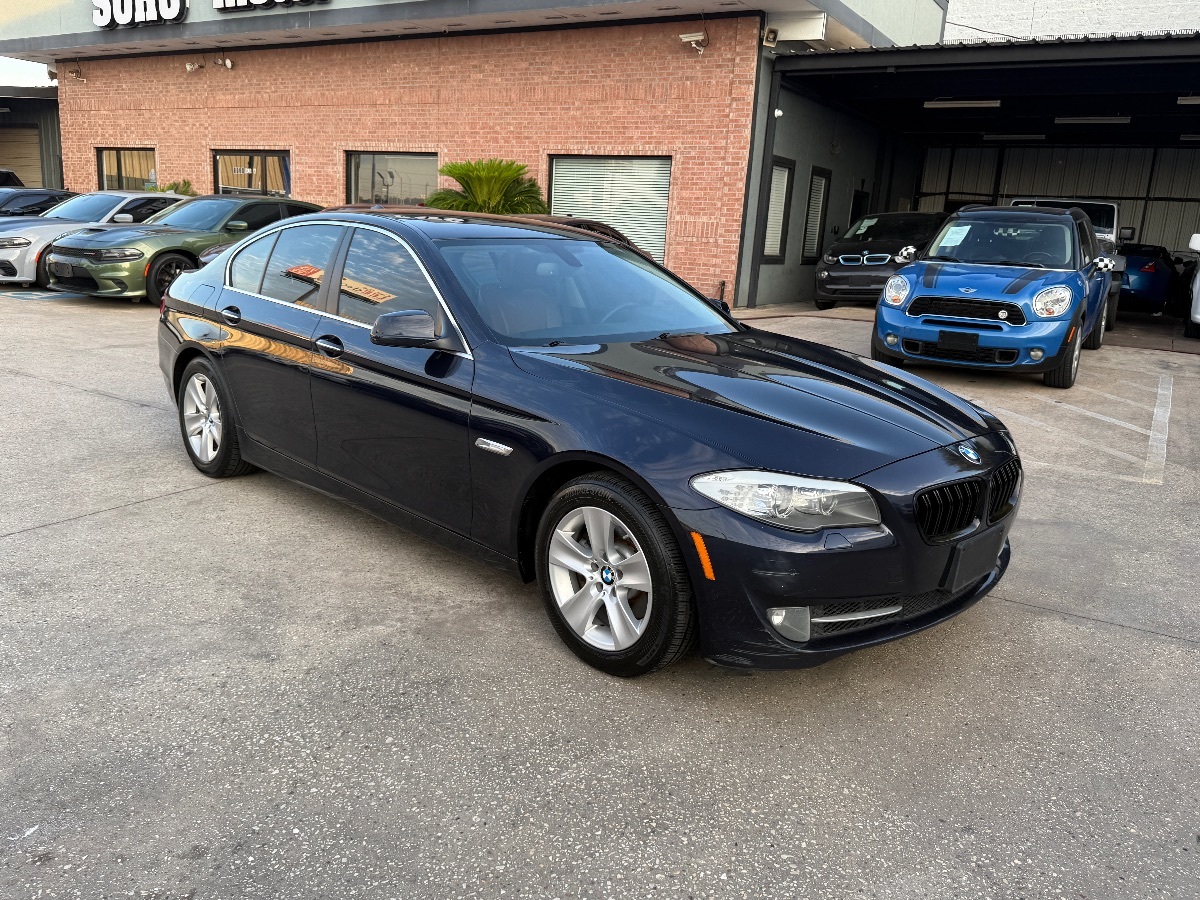 2013 Bmw 528xi 5-Series photo 3