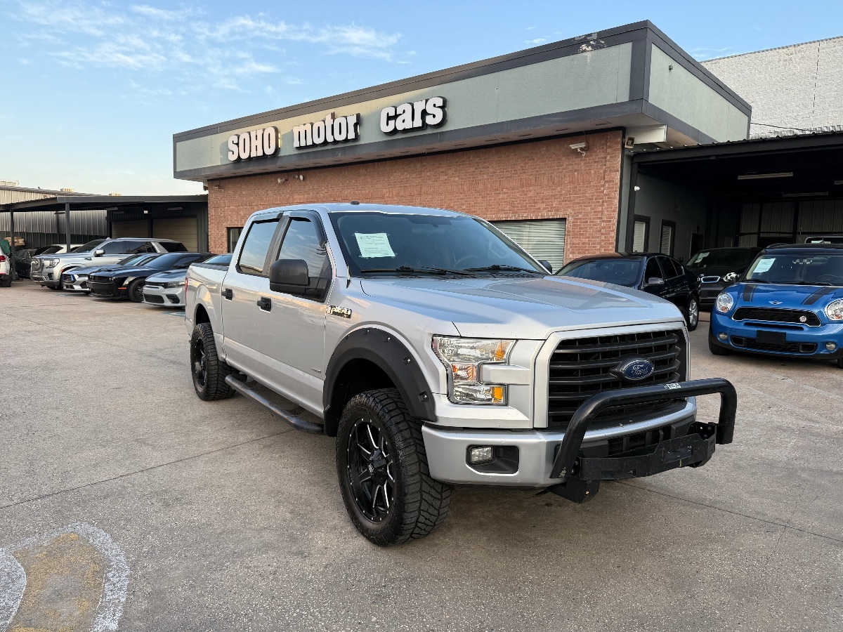 2017 Ford F-150 XL photo 2
